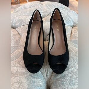 Elegant Black Peep-Toe Women's Shoes